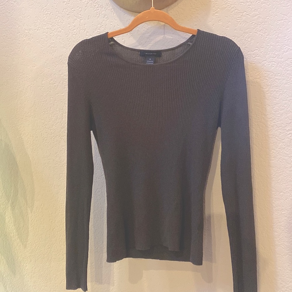 Ribbed Limited Tee